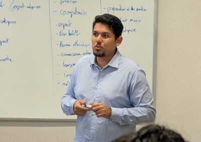 EGC Réunion : un diplômé engagé dans l&rsquo;insertion professionnelle des étudiants de première année